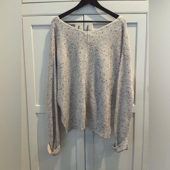 For Thee Womens Size L Waffle Knit V-neck Sweater beige - Picture 5 of 7